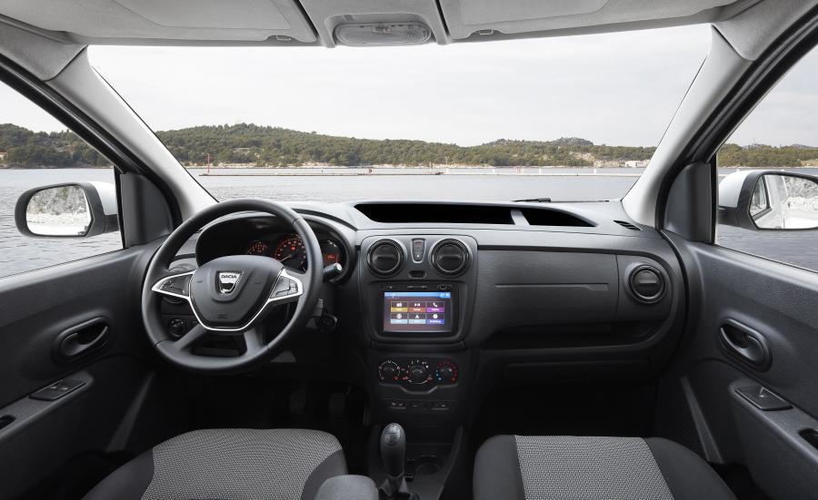 Торпедо Dacia Dokker Van 2016 года  (фото 2 из 7)
